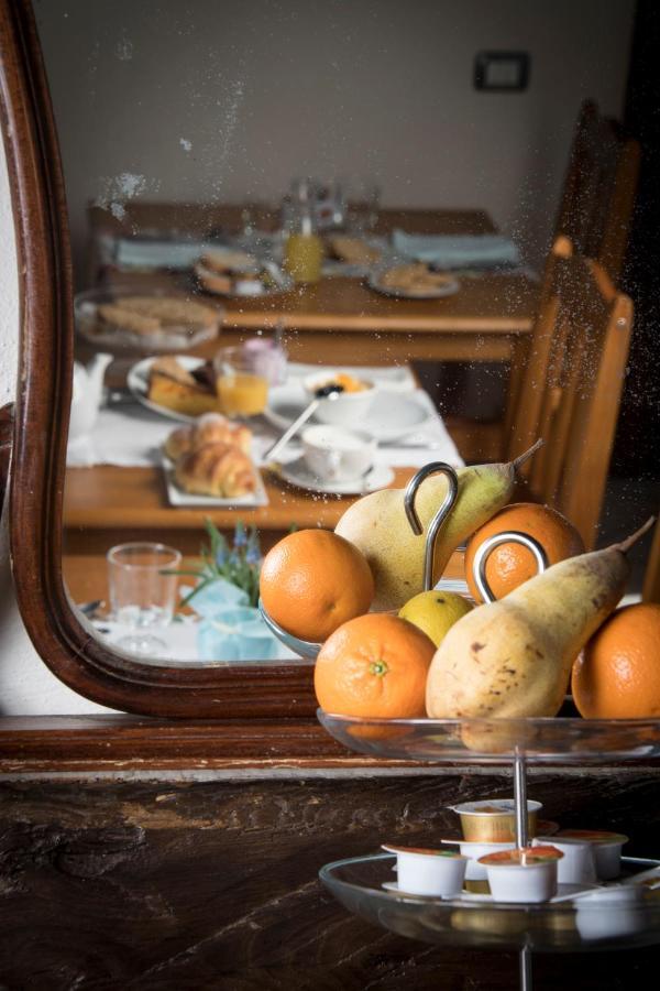 Locanda Del Borgo Prunetto Экстерьер фото